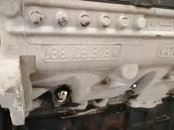 Moteur Complet AWX 1.9 TDI 130CV pour VW Passat image 5