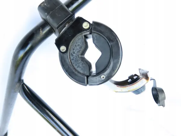 OEM 77686998908 Polkupyöräteline Mercedes A W168 Peräluukulle image 3