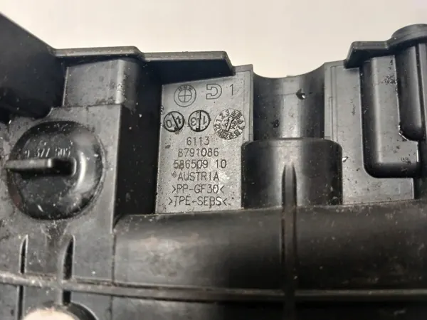 Begagnade BMW motordelar OEM 8791086 för i4 2024 image 7