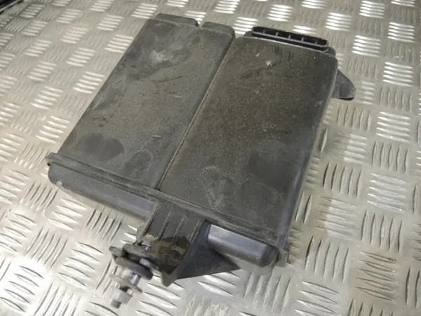 Filtro de carbón Porsche Panamera 970 OEM 97020122105 image 3