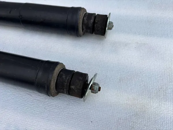 Ammortizzatore posteriore VW UP CITIGO MII 1S0513025D OEM image 2