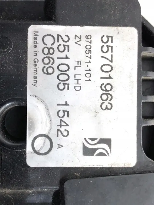 Linke Vordertürschloss FIAT GRANDE PUNTO Hatchback 55701963 image 4