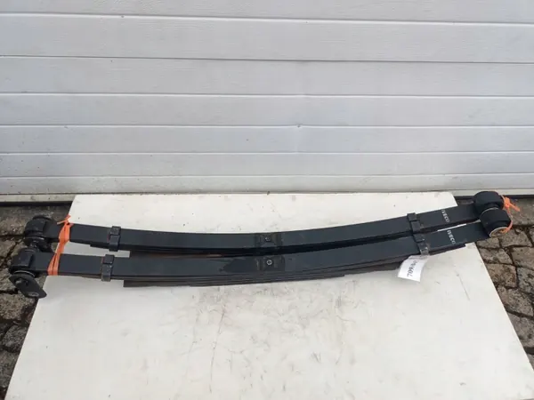 Conjunto de Molas Traseiras OEM 709/045 para Iveco Daily 06- image 2