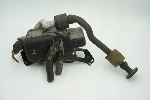 Webasto pysäköintilämmitys OEM 30747413 Volvo V70 image 2