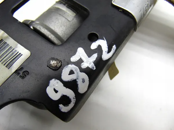 Front Left Seat Belt Tensioner Phaeton 3D1858665F image 6