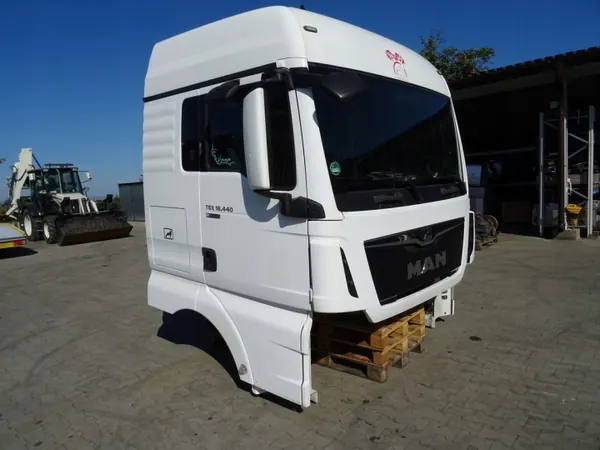 Cabine MAN OEM TGX EURO 6 XLX - Blanche Occasion image 2