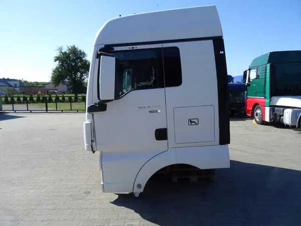 Cabine MAN OEM TGX EURO 6 XLX - Blanche Occasion image 7