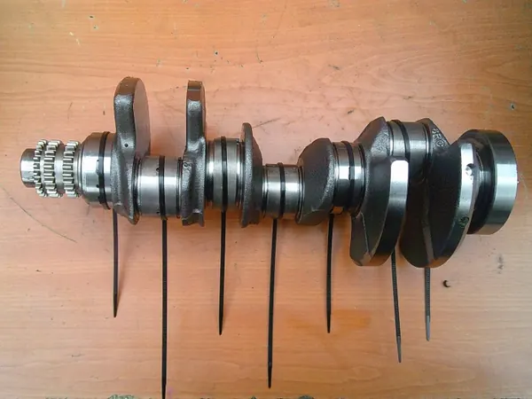 OEM 22680331 Árvore de cames secundária para Nissan image 7