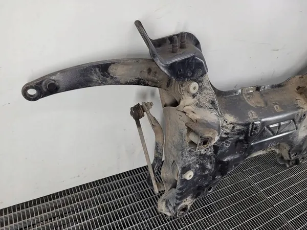 Berceau de Suspension Avant Peugeot Partner III 2012 1.6 HDI image 2