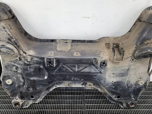 Berceau de Suspension Avant Peugeot Partner III 2012 1.6 HDI image 3