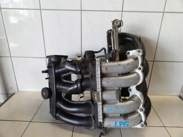 Colector de admisión OEM 06A133203E para VW Golf IV 1.6 image 2