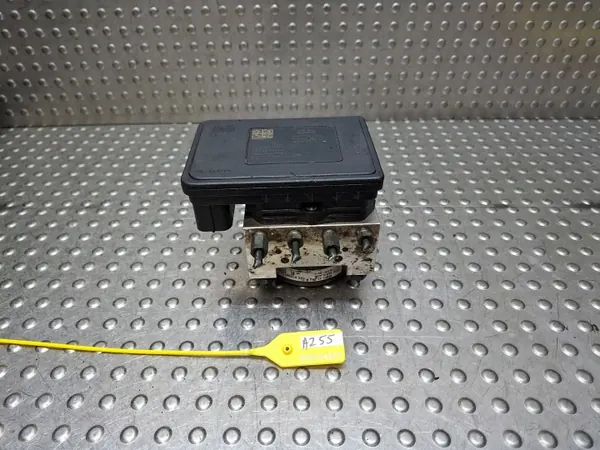 ABS-pumppu OEM S25154855 Mazda 3 BM:lle image 2