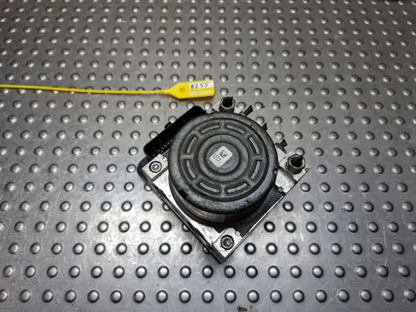 ABS-pumppu OEM S25154855 Mazda 3 BM:lle image 4