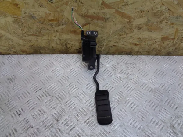 Gaspedalsensor OEM 8200700373 für Renault Laguna II image 2