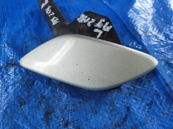 OPEL Astra J Tampa do Bico Direito Z176 13258408 image 2