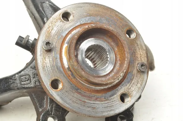 Fiat 600 linke Vorderachsschenkel OEM 9824439980 image 3
