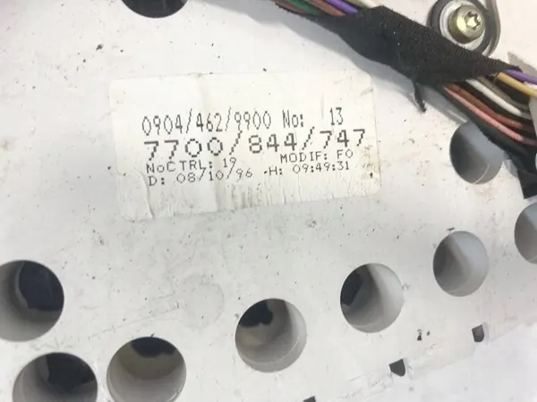 Renault Laguna Nopeusmittari Instrumenttipaneeli 1997 OEM image 3