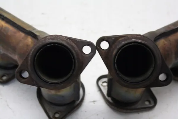 Coletor de escape Mercedes S W220 E W211 3.7 V6 A1121402709 image 10