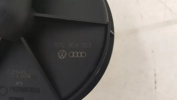 Pompe à air secondaire VW Audi OEM 07L959253 Occasion image 7