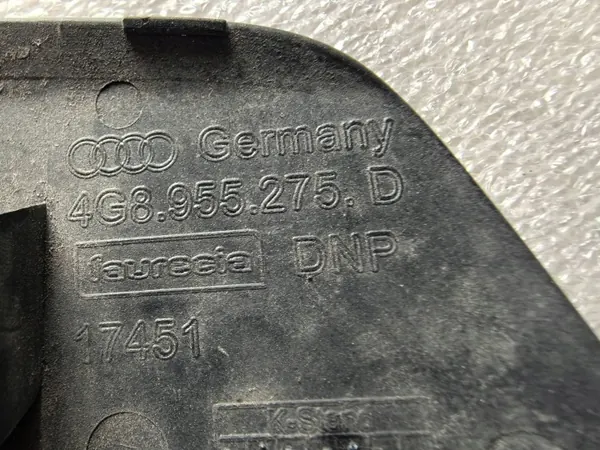 Tapa lavaparabrisas delantera Audi A7 S7 4G OEM 4G8955275D image 3