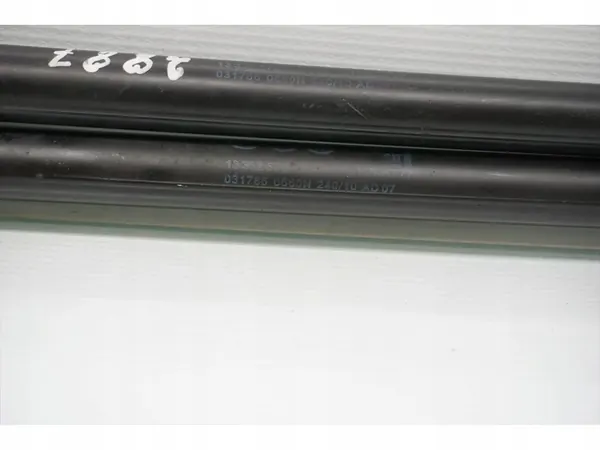 Vauxhall Insignia Takaluukun Iskunvaimennin 2010 image 3