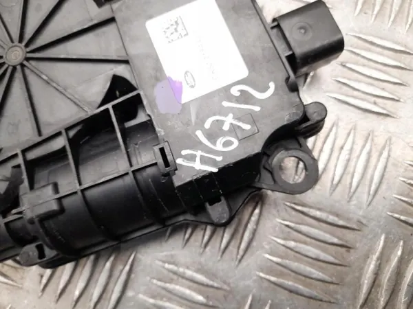 Placa de cierre con motor CK52-218A42-AE para Range Rover Sport image 3
