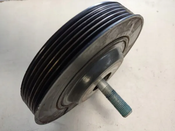 Polia do virabrequim Peugeot 2.0 HDI image 2