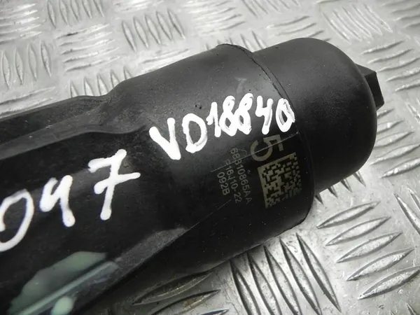 Oljefilterhus Dodge CARAVAN 2015 68310865AA image 2