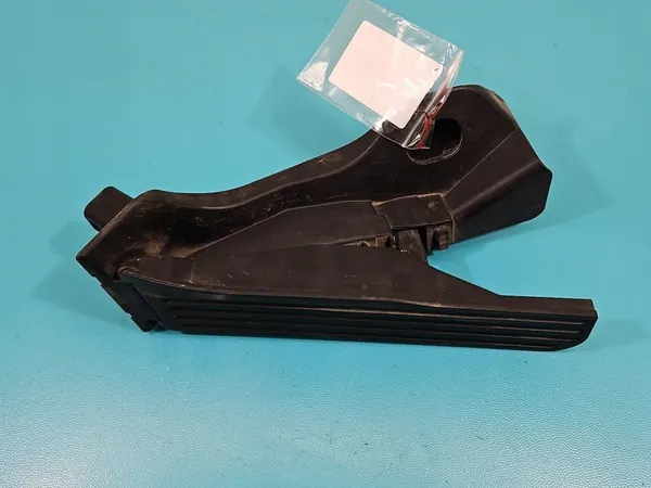 Gaspedal Potentiometer VW Tiguan I 07- OEM 1K1723503R image 2