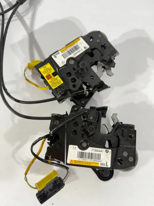 BMW OEM 7184441 Verrou Actif de Capot F10 F11 image 7