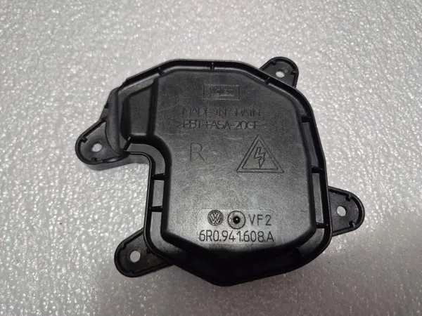 VW Polo 6R Scheinwerferabdeckung Rechts OEM 6R0941608A image 4