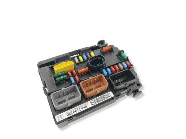 Boîtier Module BSM OEM 9667199780 Peugeot Citroen image 2