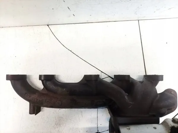 Colector de escape OEM 074253033k Volvo S80 2.5L image 2