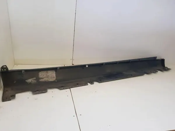 BMW X5 E70 Links Schwellerverkleidung OEM 8038289 - Gebraucht image 3