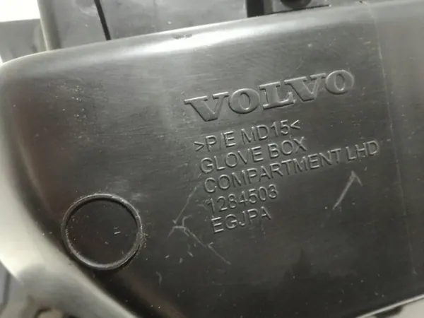Compartimento salpicadero pasajero Volvo V40 II OEM 1284503 image 7