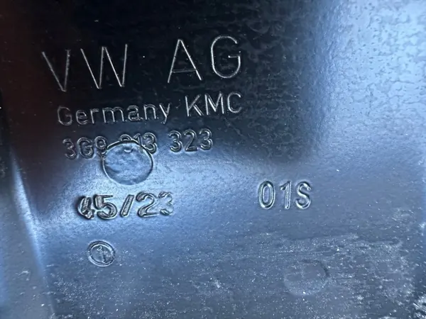 VW PASSAT B8 KOMBI 3G9 3G9813301A Panel de refuerzo trasero image 4