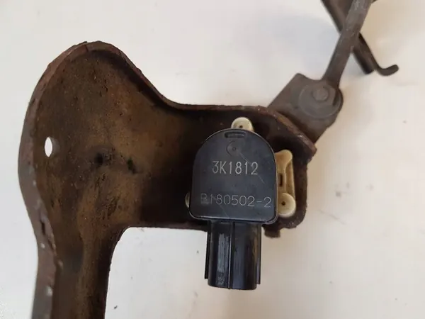 Sensor de suspensão pneumática dianteira Honda CR-V 2014 B1805022 image 5