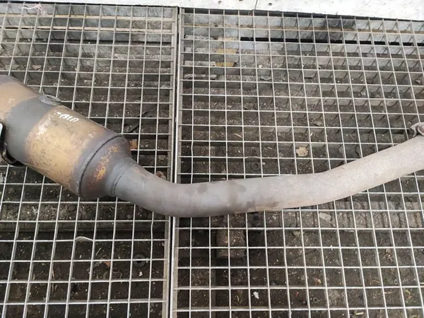 Dodge Durango Catalyst Converter 2015 OEM 478AD51287 image 5