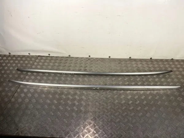 Subaru Legacy kattotankit OEM FBZ25050 - Käytetty image 2