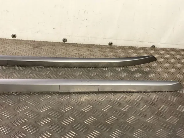 Subaru Legacy kattotankit OEM FBZ25050 - Käytetty image 5
