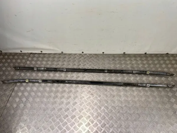 Subaru Legacy kattotankit OEM FBZ25050 - Käytetty image 8
