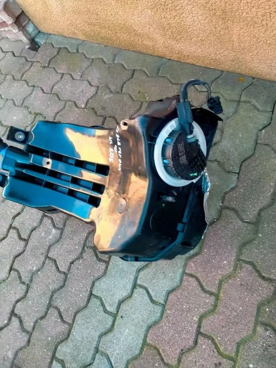 Bomba Tanque ADBlue Audi Q7 OEM 4M0131878CF image 4