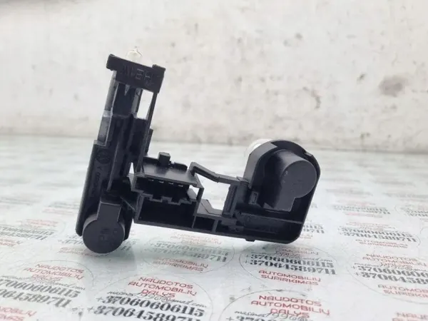 Conector lâmpada traseira VW Touareg OEM 7L8945280A image 4