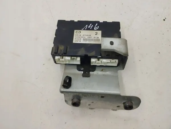 Module de Verrouillage Central Mazda 5 2008 OEM CD3467560B image 2