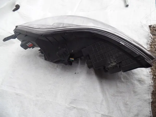 Lámpara Delantera Izquierda HYUNDAI IX20 92101-1K000 image 2