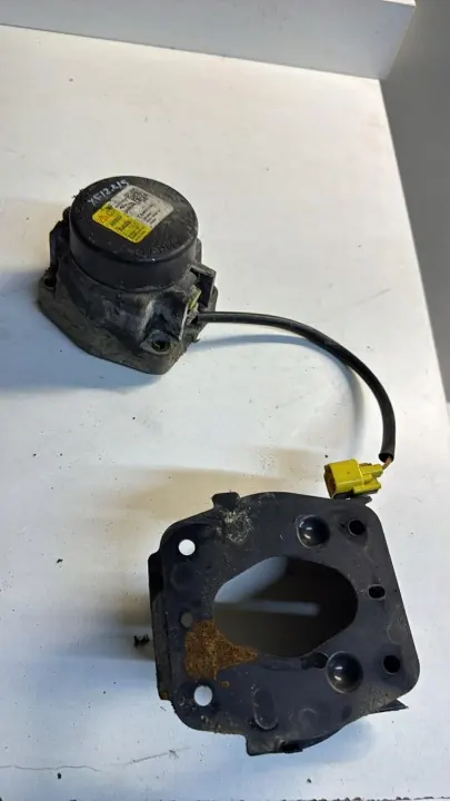 Jaguar XF X250 Airbag-Inflator OEM CX23-16E600-AA image 2