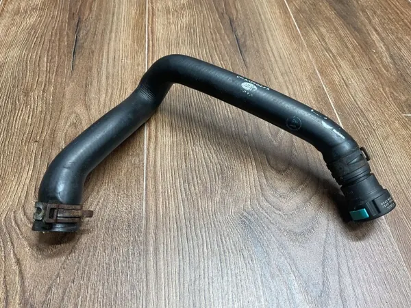 Tuyau d'eau OEM CPLA18B402 pour Range Rover L405 image 2