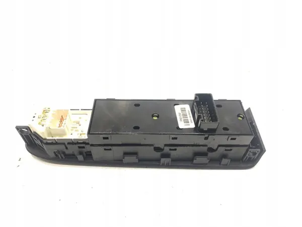 KIA SPORTAGE III Raamschakelaar 93570-3W100WK image 2