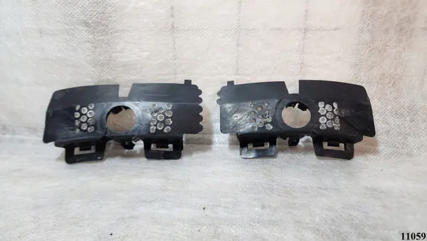 PDC-sensorbeugel OEM A2478852306 voor Mercedes GLA image 2
