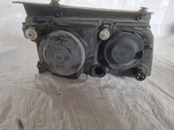 VW Passat B5 Vasemman Puolen Ajovalot 3B0941017R image 5